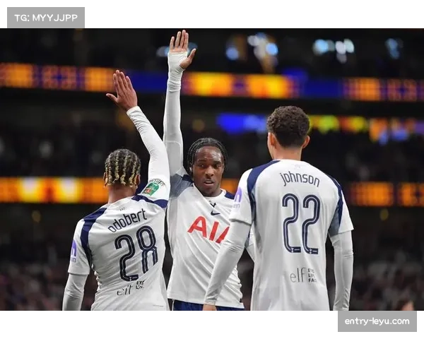 帕利尼亚83次抢断成为联赛抢断王 热刺后腰防守数据亮眼难救主